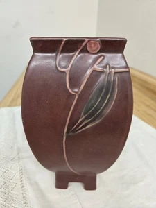 Vtg. Roseville pottery footed Asian style vase: burgundy w/design. - Picture 1 of 13
