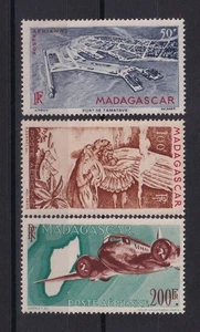 TIMBRE STAMP 3 MADAGASCAR Y&T#63-64A PA AVION PORT NEUF**/MNH-MINT 1946 ~R99 - Picture 1 of 1