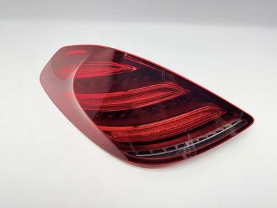 Luz trasera izquierda conductor Mercedes W222 S450 S560 S63 2018-2020 OEM Foto 1 de 4