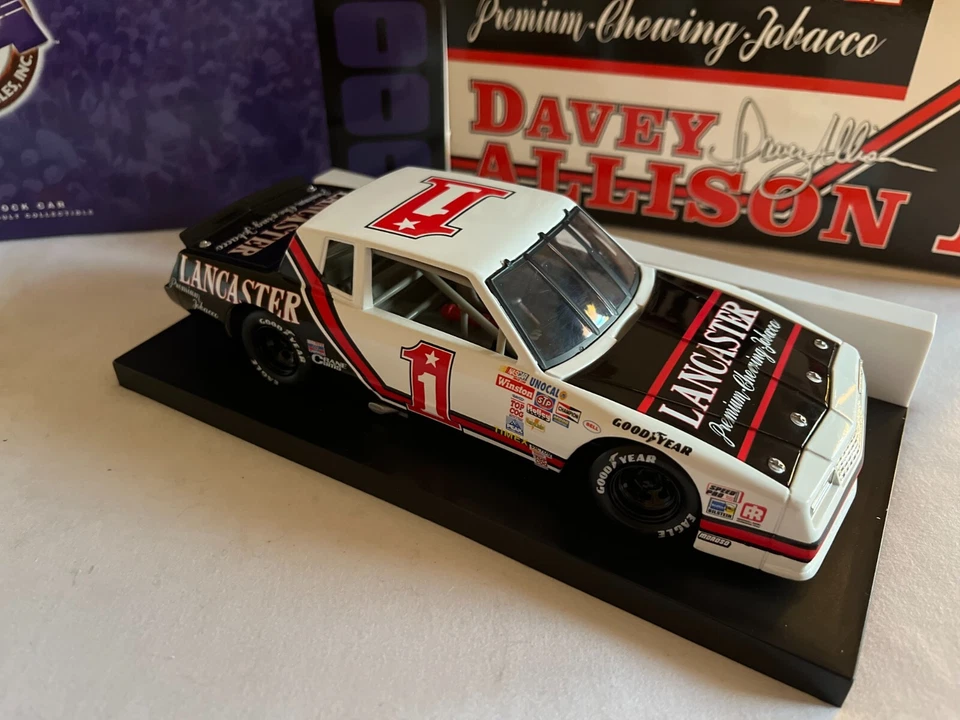 Acción #1 Davey Allison Lancaster Tobacco 1985 Monte Carlo #100878 1/24 Diecast Foto 1 de 4