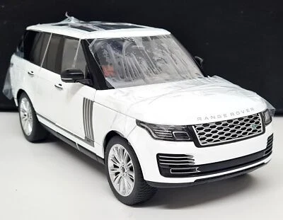 QY Toys 1/18 - Range Rover 50th Anniversary White Diecast Scale Model Car - Image 1 of 4