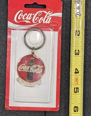 NEW VINTAGE COCA-COLA LOGO COLLECTIBLE KEYCHAIN - Image 1 of 2