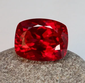 Certified 21.00 Ct Cushion Shape Natural Mogok Red Huge Ruby Sparkling Gemstone - Picture 1 of 6