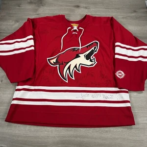 Camiseta deportiva firmada autografiada por Phoenix Coyotes KOHO Arizona Auto NHL - Imagen 1 de 14