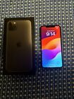 Apple iPhone 11 Pro Max - 64 Go - Gris sidéral (AT&T)