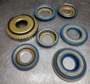 U151E U151F U150E TRANSMISSION HI PERFORMANCE MOLDED BONDED PISTON KIT TOYOTA - Picture 1 of 4