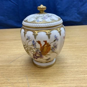 19th C. Antique Royal Worcester 1451 Ivory Porcelain Floral Biscuit Jar - Picture 1 of 8