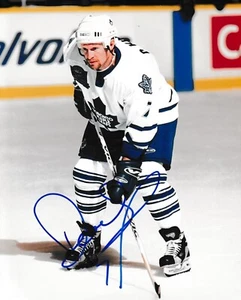 OTTAWA SENATORS CHRIS PHILLIPS SIGNED 8 X 10 PHOTO w COA - Picture 1 of 1