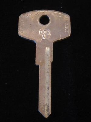 Llave primaria DT9 DATSUN en blanco 1966-1969 510 Skyline Patrol Fairlady 1600 2000 Foto 1 de 4