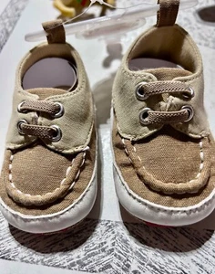 Zapatos de bebé, nuevos, nunca usados, estilo zapato barco, Nuby, envío combinado gratuito - Imagen 1 de 8