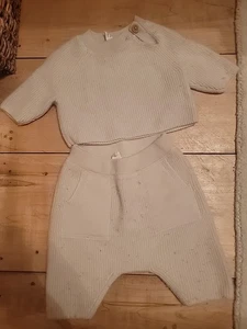 Banana Republic Baby CASHMERE  Set Sweater Bottoms 0-3 M Natural - Picture 1 of 7