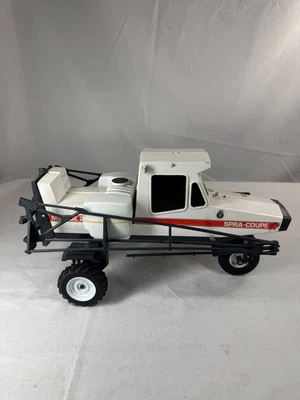1/16 Scale Models Toy Melroe Spra Coupe Fertilizer Sprayer No Box 25th Anniv - Image 1 of 4