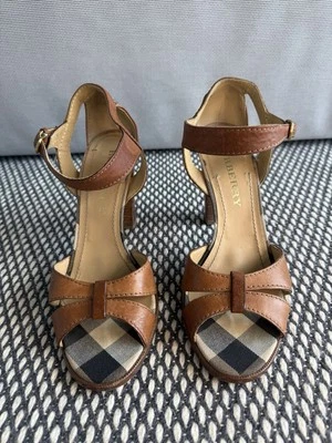 Burberry Women’s Leather Sandals Size 40 | Brown with Check Pattern | Authentic - Image 1 of 4
