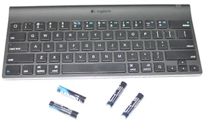 Logitech Y-R0034 Tablet Keyboard for iPad tablets Bluetooth keyboard NEW BATTERY - Picture 1 of 2