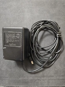 Nintendo NES Netzteil Netzadapter Kabel Original-Zubehör-Hersteller NES-002 Original - Bild 1 von 2