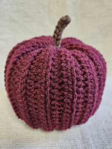 Crochet Pumpkin Burgandy Large Handmade Fall Farmhouse Halloween - Bild 1 von 4