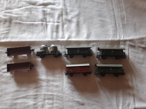 Märklin Modellbahnen - Sieben Wagons - Bild 1 von 1