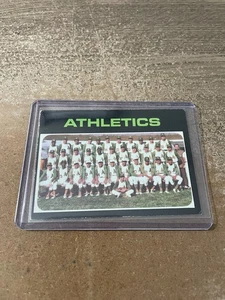 Carta squadra 1971 Topps Oakland Athletics #624 - Foto 1 di 2