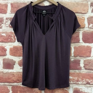 Bobeau Top Damen Small Dunkellila V-Ausschnitt Strick Struktur Rüschen Stretchig Shirt - Bild 1 von 8