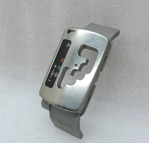 Cubierta de palanca de cambios automática original Toyota Avensis T25 barra PRND - Imagen 1 de 11