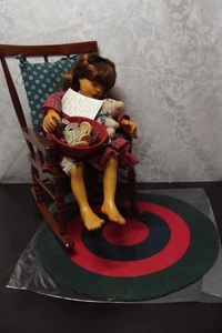 Muñeca de madera Waiting for Santa 1992 de Patricia Ryan Brooks, colección Hamilton - Imagen 1 de 17