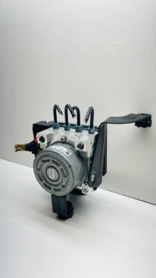 BMW 228i M2 320i 2014 2015 2016 ABS unidad de módulo de bomba de freno antibloqueo OEM 6870912 Foto 1 de 4