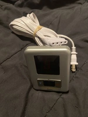 Controlador de control de manta eléctrico Biddeford / Sealy TC15B3 4 clavijas plateado Foto 1 de 4