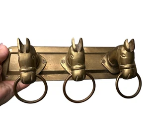 VINTAGE BRASS 3 HORSE HEAD RING TOWEL BAR WALL MOUNT SOLID EQUESTRIAN 11x3" Nice - Picture 1 of 18