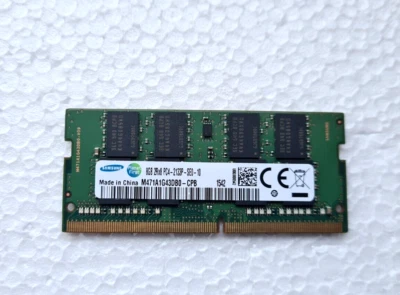 Samsung 8GB PC4-2133P Laptop Memory RAM Stick DDR4 M471A1G43DB0-CPB - Image 1 of 2