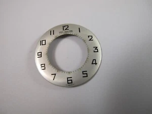 LECOULTRE CALIBER 910 WATCH DIAL WITH BLACK NUMBERS OLD STOCK - Picture 1 of 4