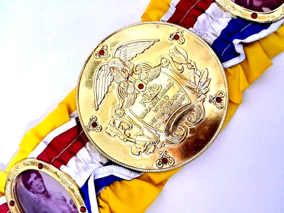 NEW BOXING BELT FRESH PIECE HIGH QUALITY World MAGAZINE Award World Championship - Image 1 of 4