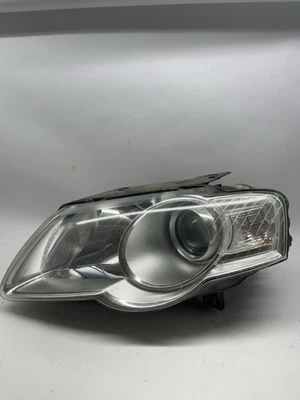 2010 VW Passat Headlamp Assembly Left Drivers Side Foto 1 de 4