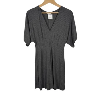 Socialite Fit and Flare Strickkleid V-Ausschnitt grau Größe Medium Kimonoärmel - Bild 1 von 7