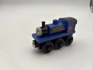 Thomas & Friends ferrocarril de madera Sir Handel 2001 en muy buen estado - Imagen 1 de 8
