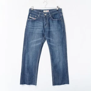 Diesel Murran Y2K Straight Leg Jeans W30 Cropped Raw Hem Blue Made HK - Picture 1 of 11