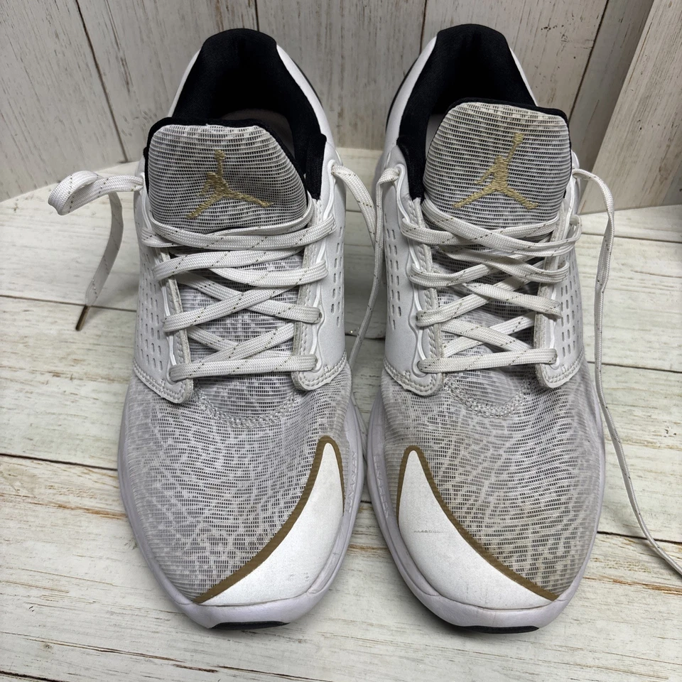 Nike Air Jordan Flight Flex Mens Sneakers Size 10 White Gold Black - Image 1 of 4