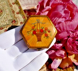 ANCIEN POUDRIER miniature Houbigant à décor de panier de fleurs stylisé - Picture 1 of 12