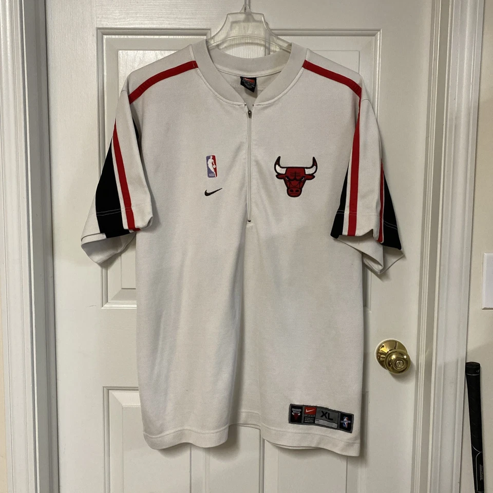 Camiseta de tiro de baloncesto de la NBA Nike Team Chicago Bulls de colección de los 90 para hombre XL LEER Foto 1 de 4