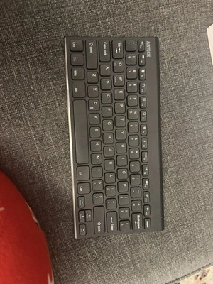 Arteck 11" slim Bluetooth keyboard (model HB086) - Image 1 of 2