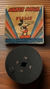 Mickey Mouse Cine Art Films 8mm Film 1562-A - Mickey in Donald’s Fast Finish - Imagen 1 de 3