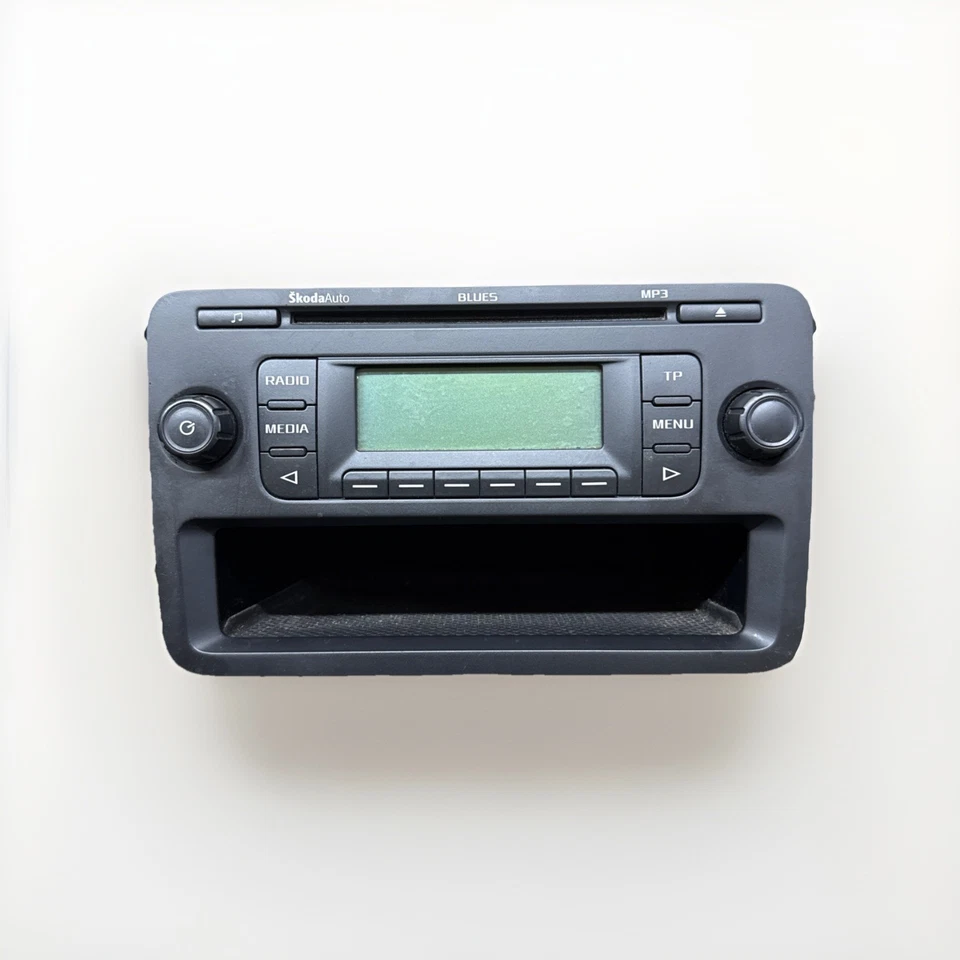 Radio - Blues - inkl. Code Skoda Roomster 1.4 MPI 5J 5J0035152A - Bild 1 von 4