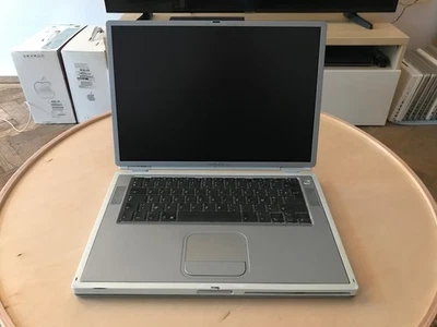  Apple PowerBook G4 2001 Titanium w/ 400MHz G4 CPU - 512MB RAM - 60GB HDD - Image 1 of 4