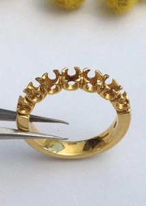 MONTATURA PER RIVIERE IN ORO GIALLO 18KT - 18KT SOLID GOLD RIVIERE RING - Foto 1 di 1