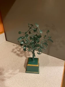 Petites Choses Tree made in the USA - Picture 1 of 5
