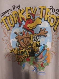 Tampa Bay Turkey Trot Khaki T Shirt 2021 Size XL Tampa Bay FL - Picture 1 of 4