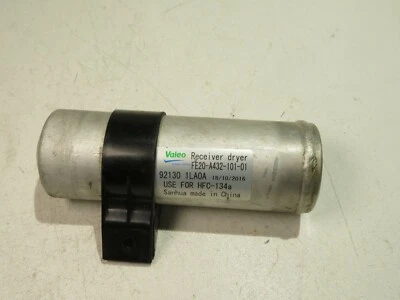 Infiniti QX80 Z62 2014-2017 5,6 L V8 aire acondicionado delantero receptor secador OEM Foto 1 de 4