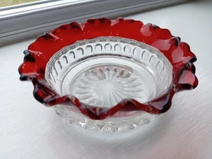 Heisey ruby and clear vintage glass bowl. - Picture 1 of 13