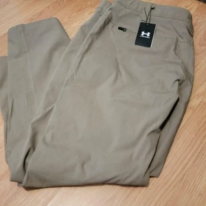 Under Armour Enduro Elite Chino Hose Herren 44x32 beige Flatfront Relaxed Fit - Bild 1 von 7