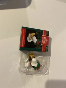 Hallmark Ornament Keepsake Snoopy & Woodstock Pizza & Root Beer 1991 Peanuts Vtg - Picture 1 of 3