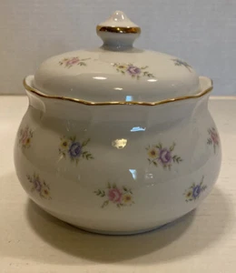 Porcelain Jar Hand Painted Floral Pattern Gold Trim Made in Japan 5" Tall 4" dia - Picture 1 of 6